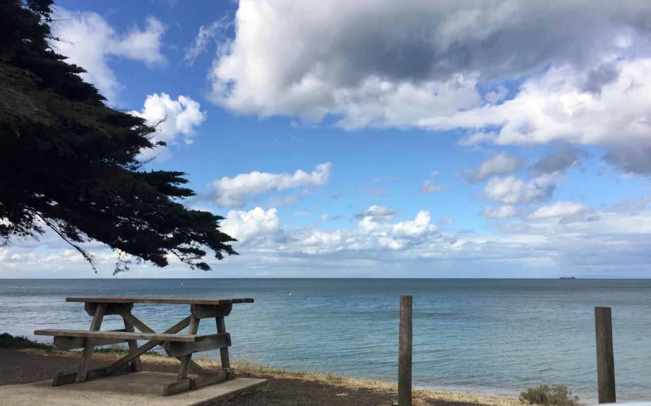 By The Bay Short Stays Private Suite 1 To 4 Days St Leonards Exteriör bild